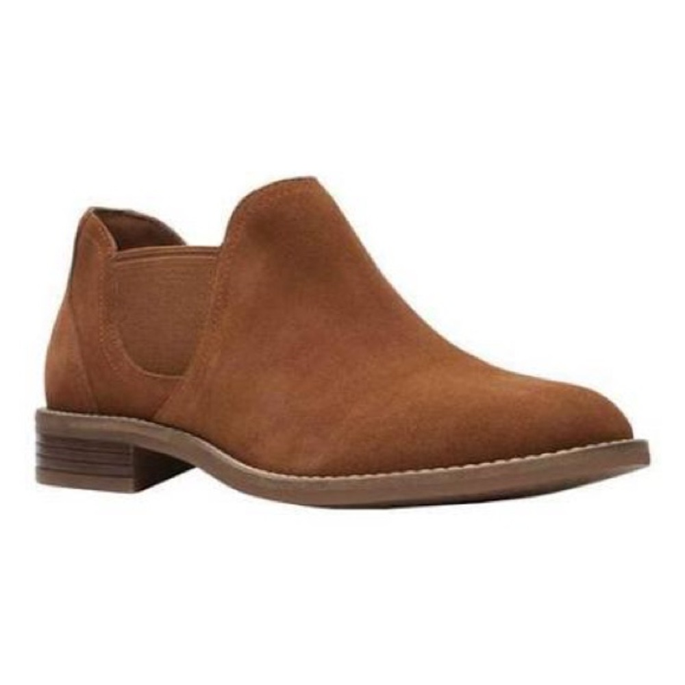 NEW!! Women's Clarks Camzin Maple Tan Suede Slip-On Ankle Boot Size 5.5M